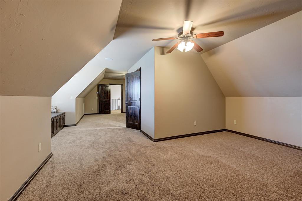 104 Mockingbird Lane Property Photo 49