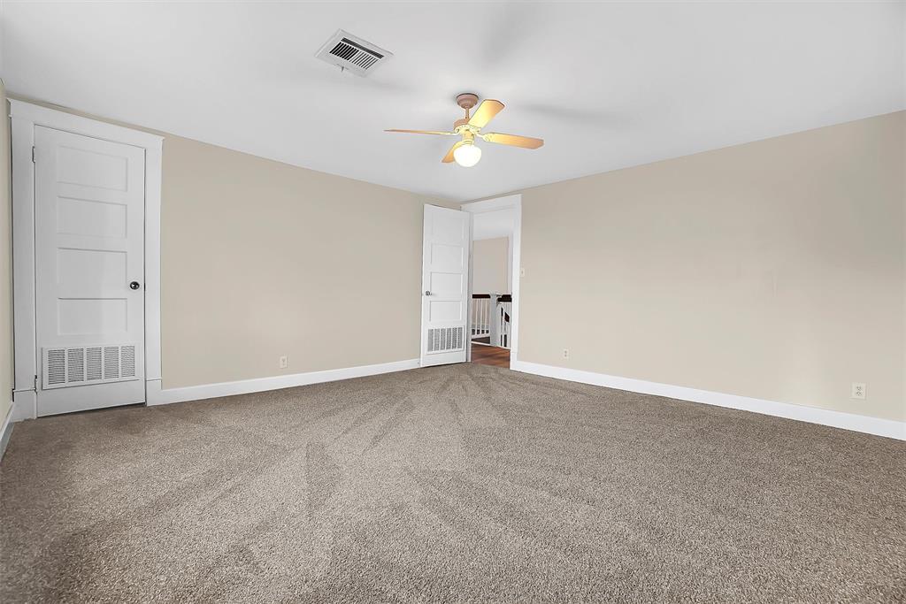 603 N College Street Property Photo 21