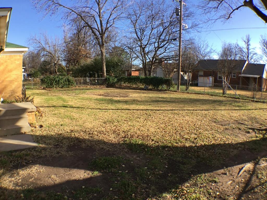 1624 Oxford Way Property Photo 18