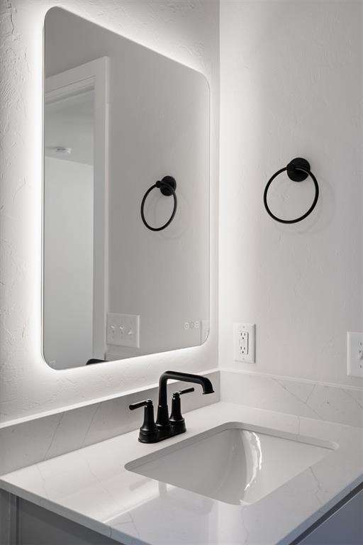 318 Park Lane Property Photo 29