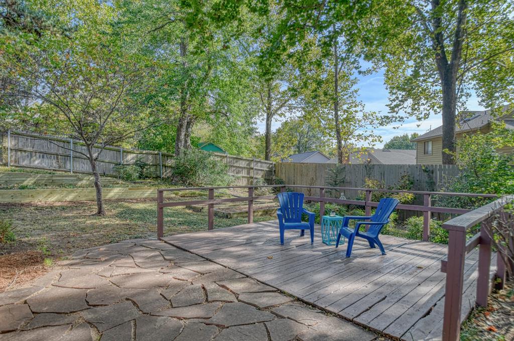 4020 Hughes Circle Property Photo 3