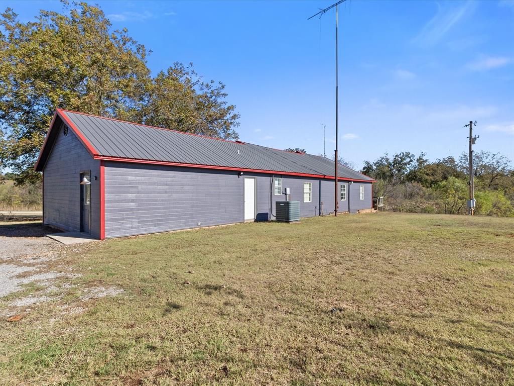 24260 E County Road 1560 Road Property Photo 27