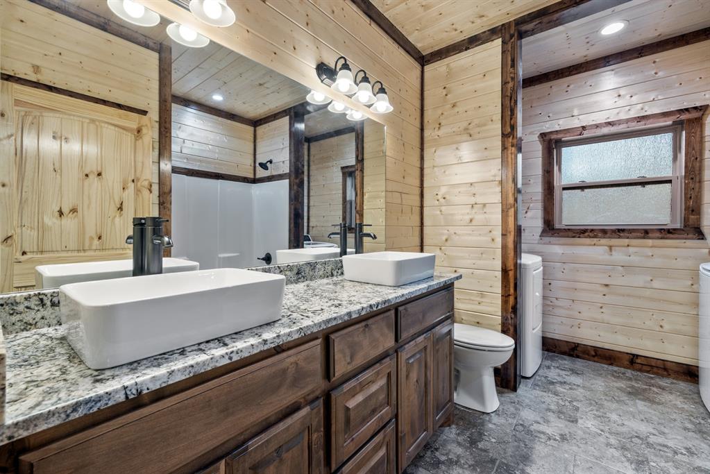 28 Xtreme Lane Property Photo 21