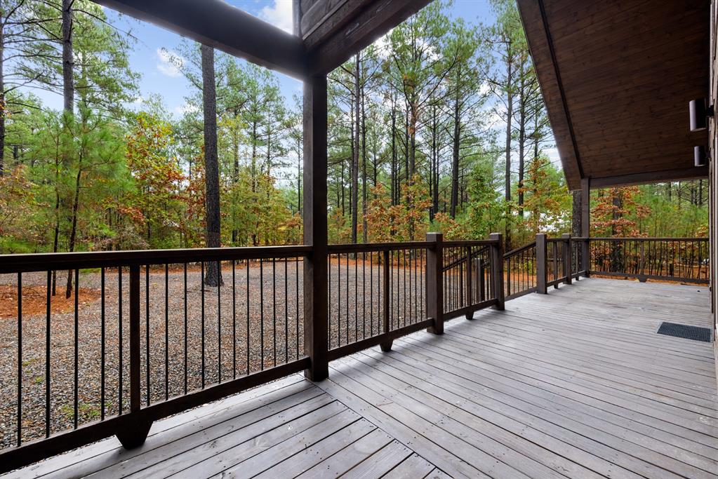 111 Xtreme Lane Property Photo 29