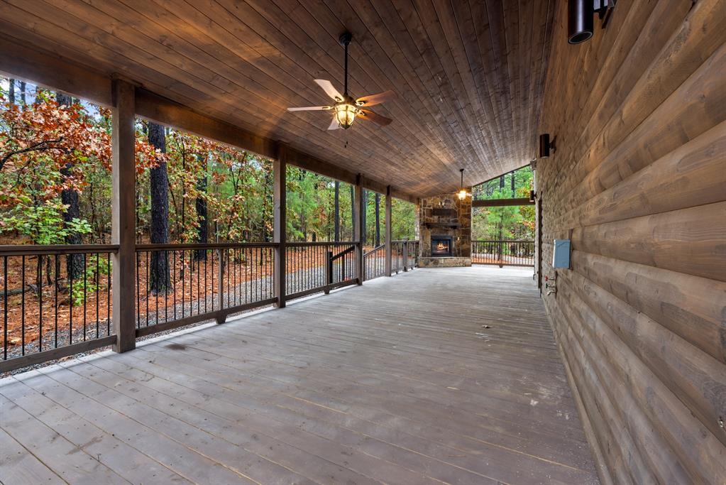 111 Xtreme Lane Property Photo 30