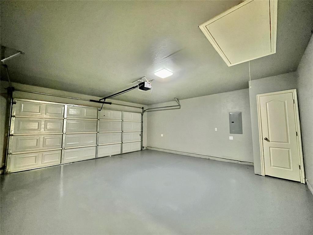 1906 Bradford Cir Property Photo 21