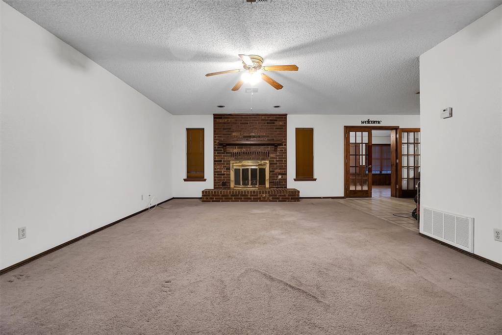 2113 Morgandee Lane Property Photo 5