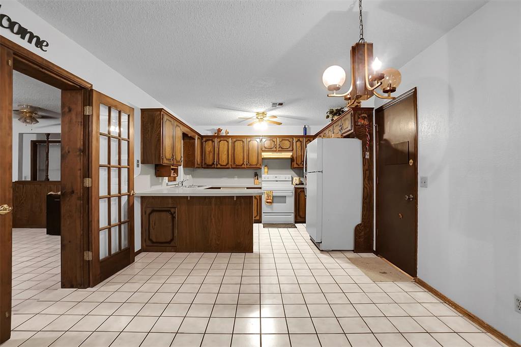 2113 Morgandee Lane Property Photo 7