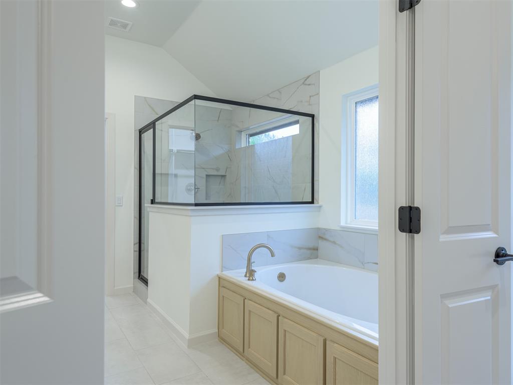 12129 Sw 45th Terrace Property Photo 23