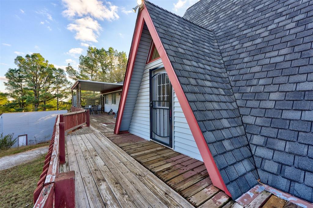 3601 Oakbriar Drive Property Photo 4