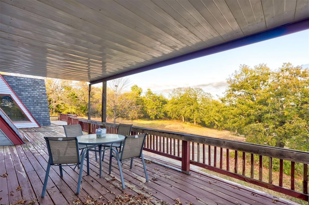 3601 Oakbriar Drive Property Photo 7