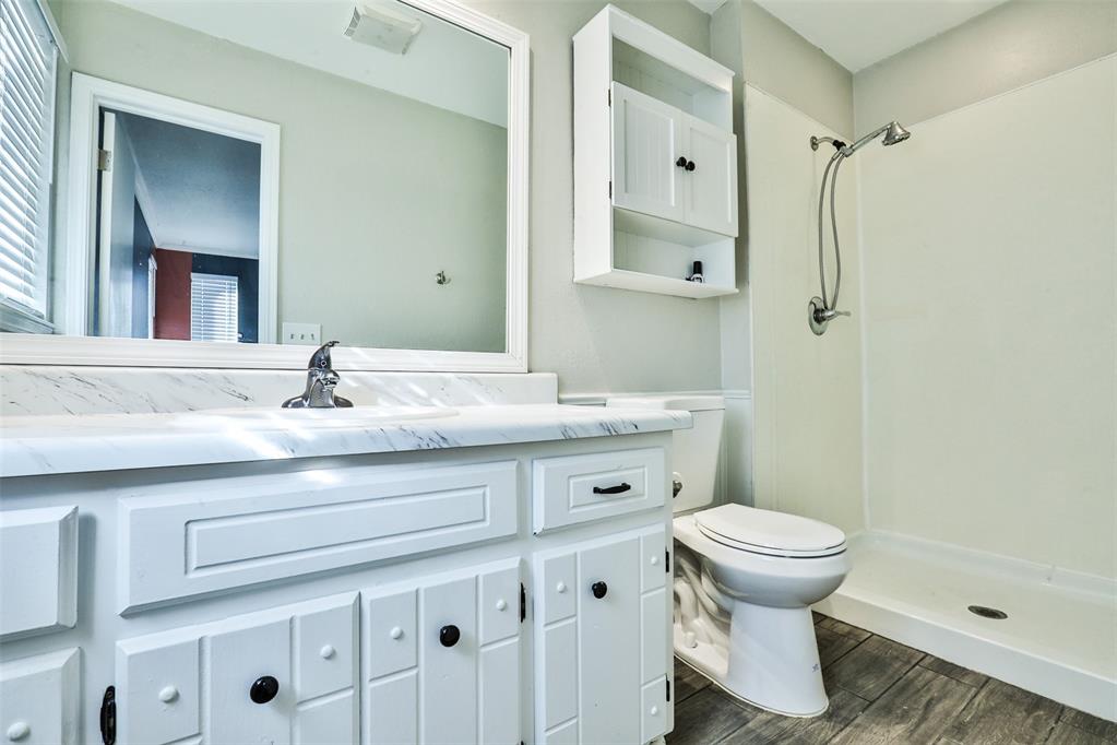2727 S Charles Drive Property Photo 24