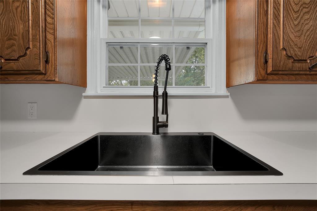 120 E Dogwood Street Property Photo 19