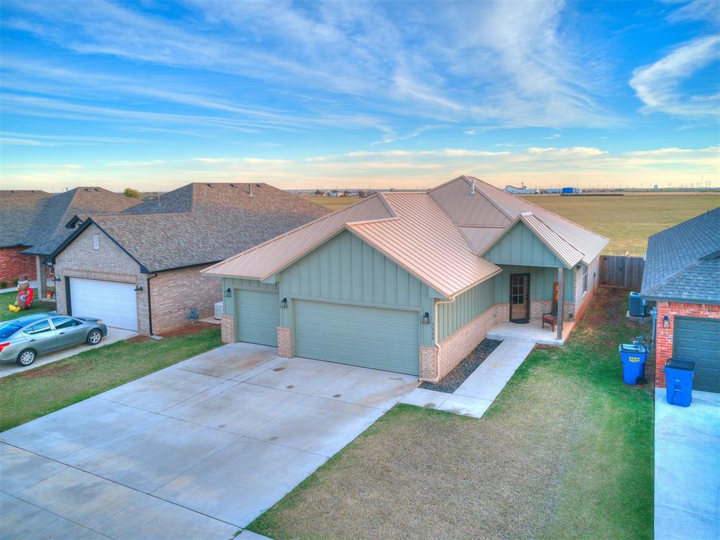 1209 Alpine Court Property Photo 2