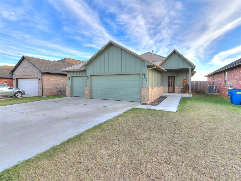 1209 Alpine Court Property Photo 7