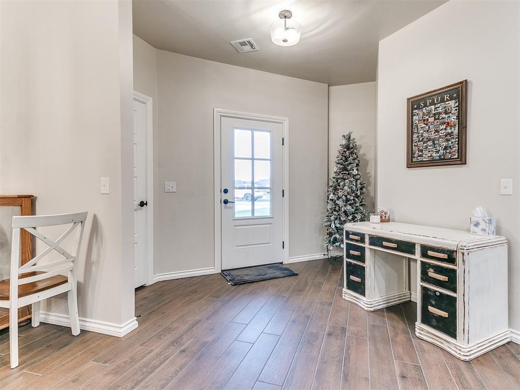 1209 Alpine Court Property Photo 18