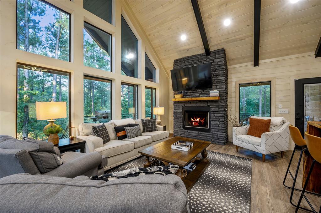 119 Secluded Circle Property Photo 2