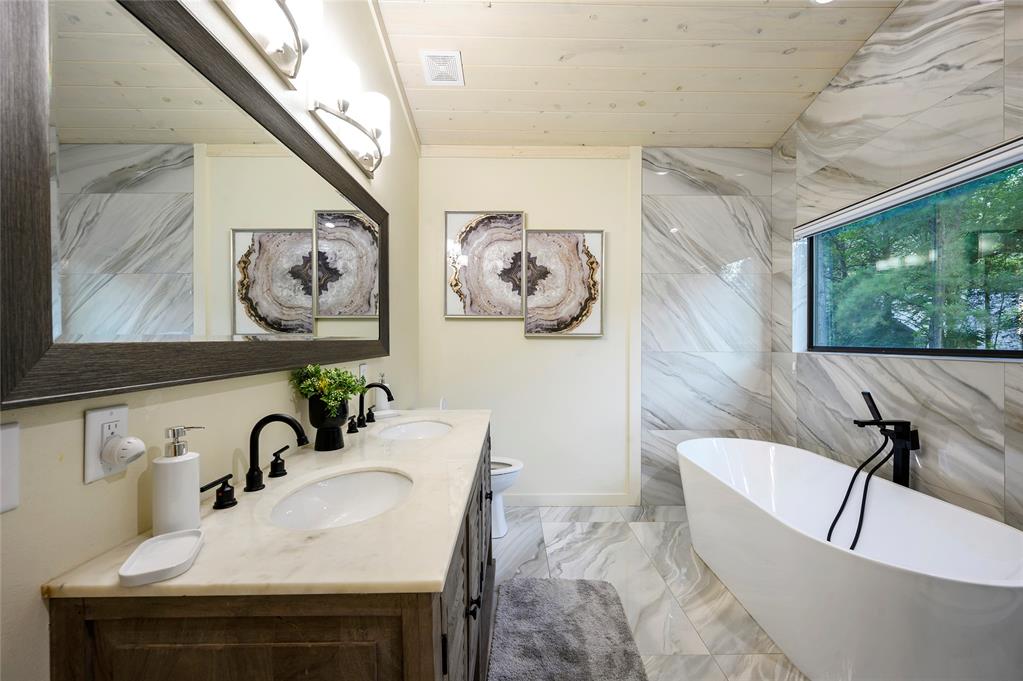 119 Secluded Circle Property Photo 30
