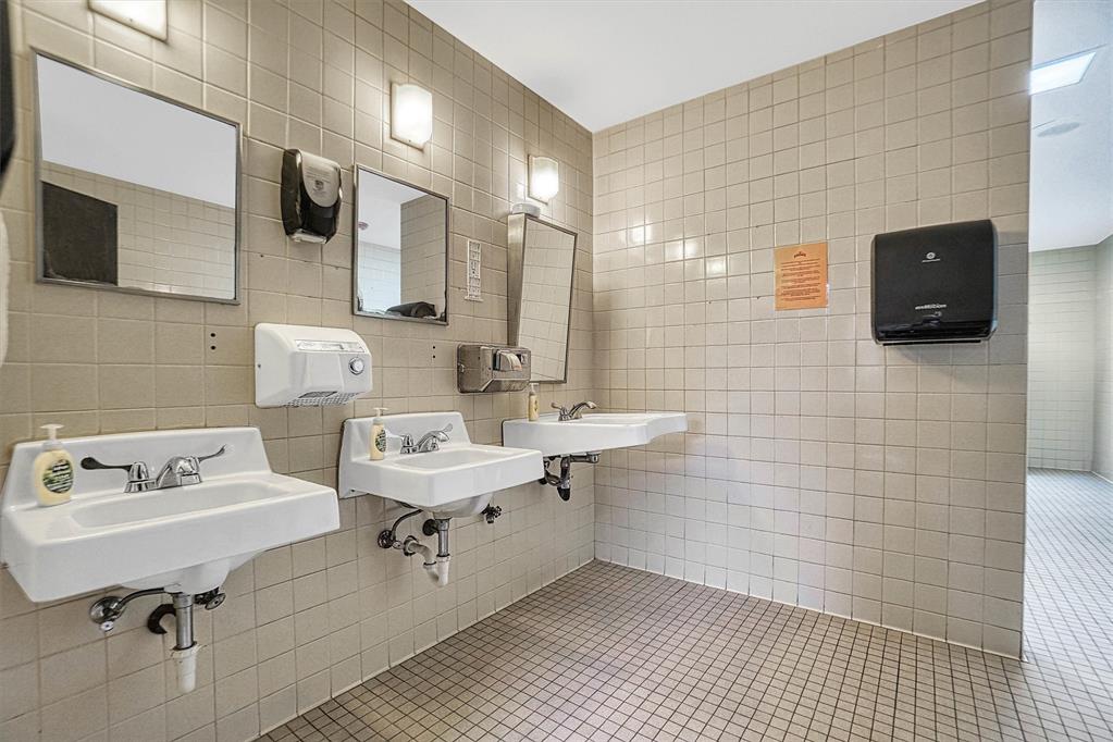 23894 S Frontage Road Property Photo 44