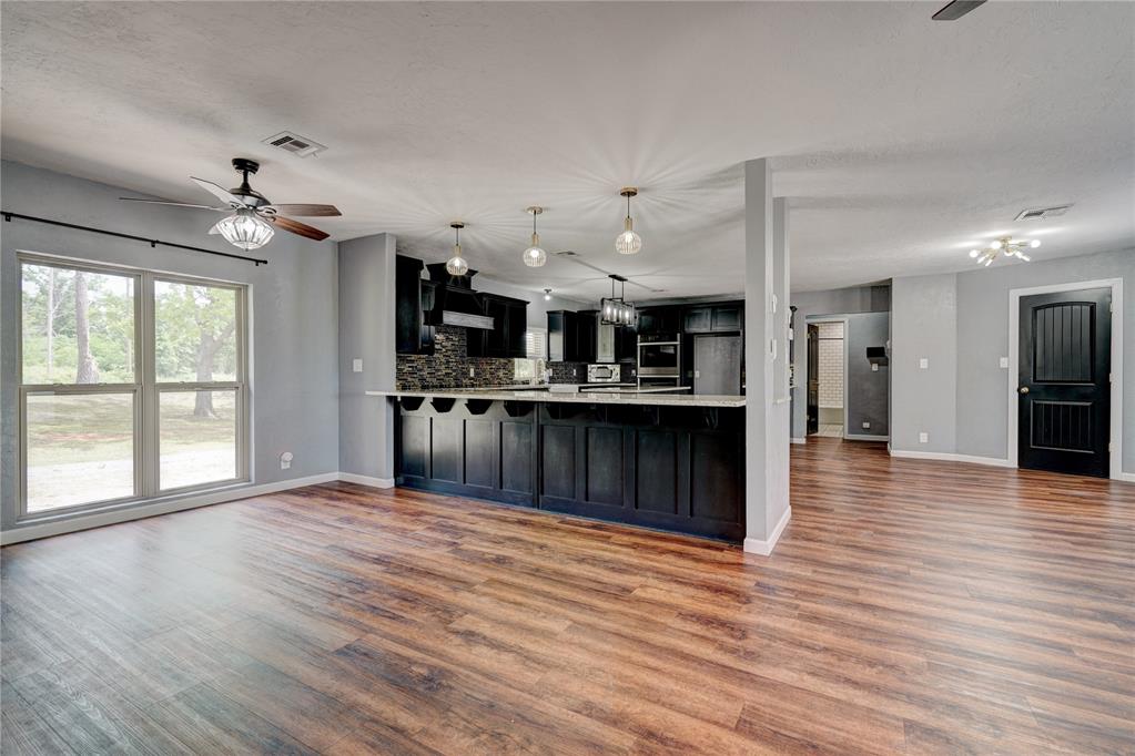 13800 E Maguire Road Property Photo 12
