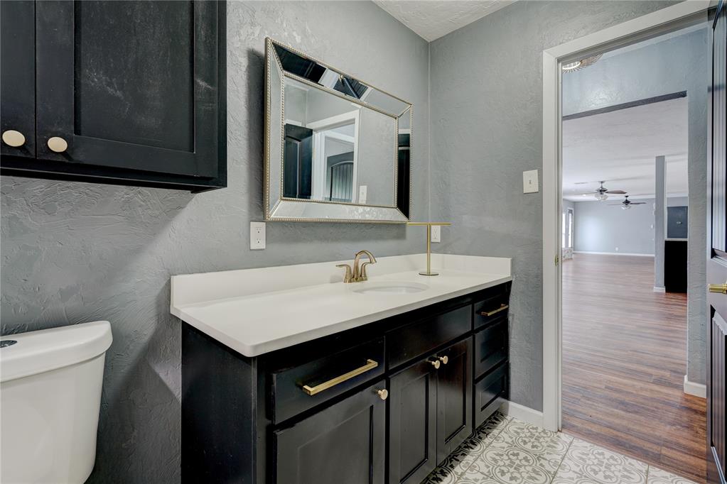 13800 E Maguire Road Property Photo 22