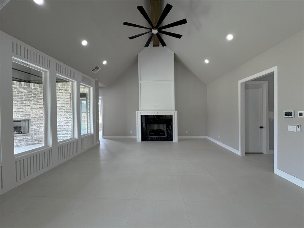 15436 Hatterly Lane Property Photo 14