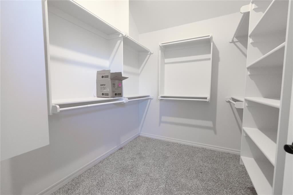 8309 Mountain Oak Drive Property Photo 12