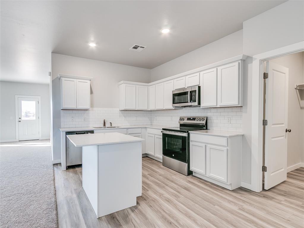 8248 Bluestem Trail Property Photo 8