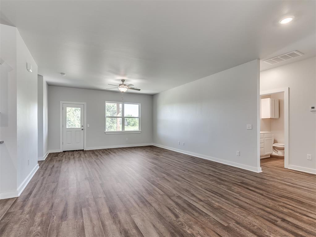 8248 Bluestem Trail Property Photo 9