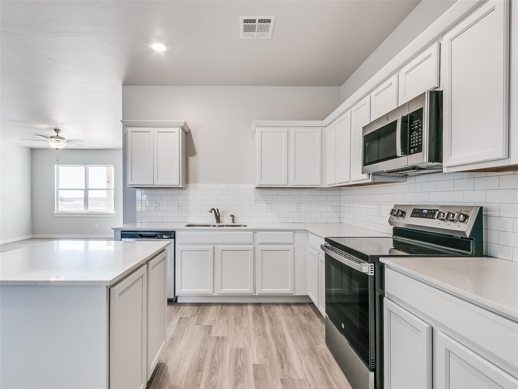 8248 Bluestem Trail Property Photo 12