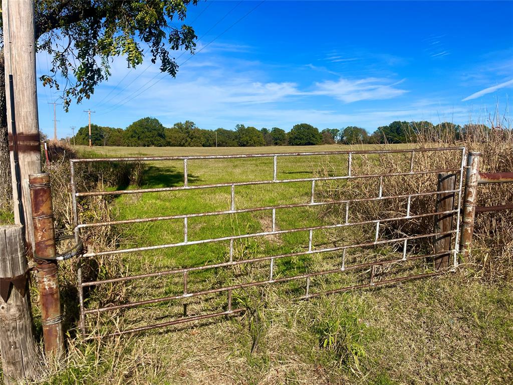 N County Road 3210 Property Photo 26