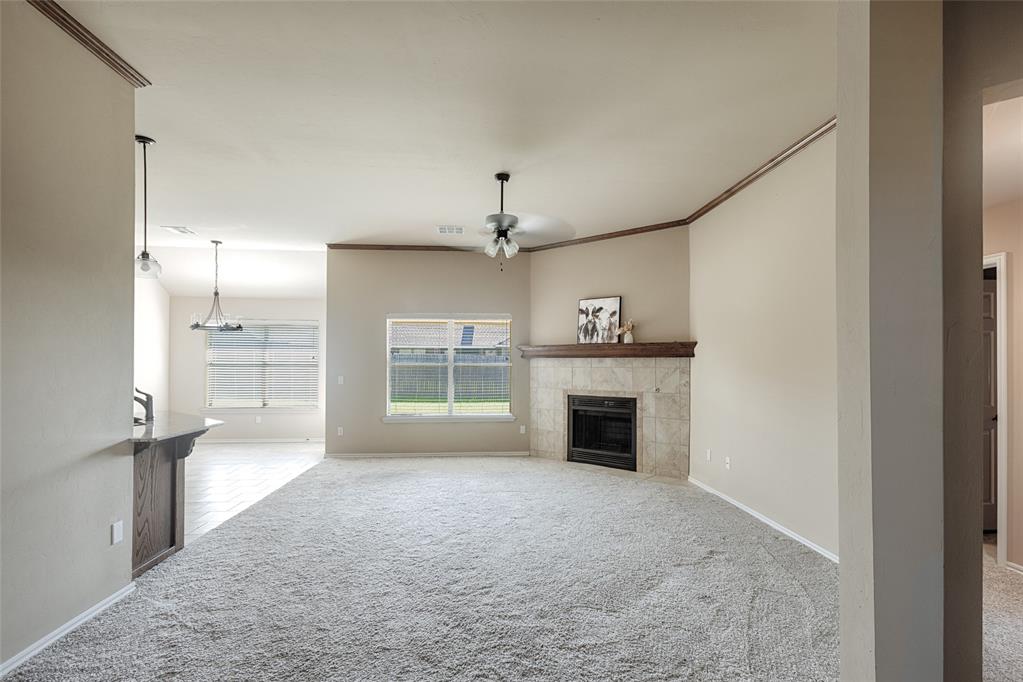 4536 Oasis Court Property Photo 6