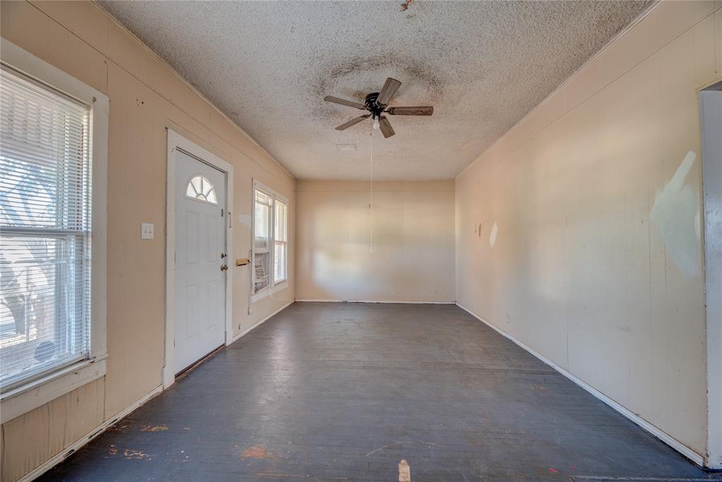 909 W Minnesota Avenue Property Photo 6