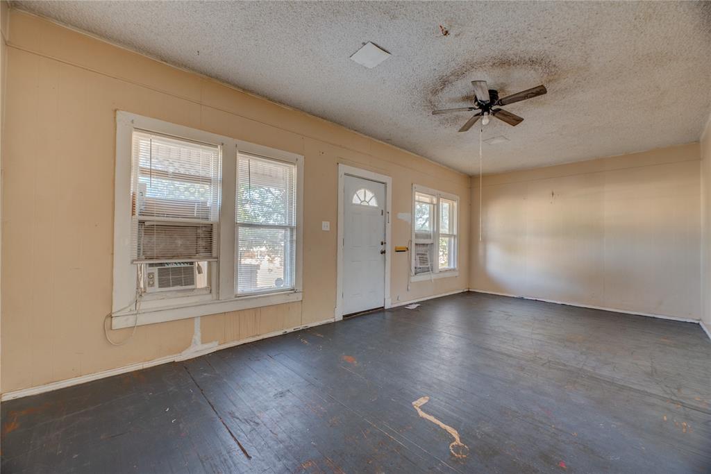 909 W Minnesota Avenue Property Photo 7