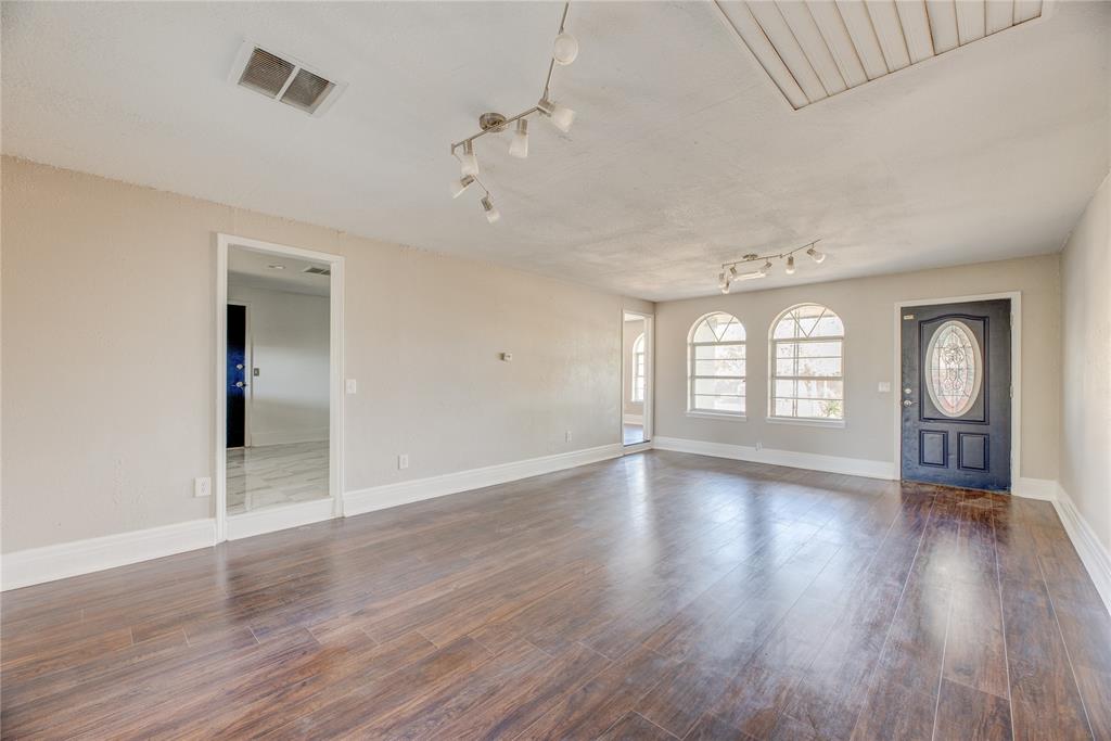 126 Windsor Avenue Property Photo 10