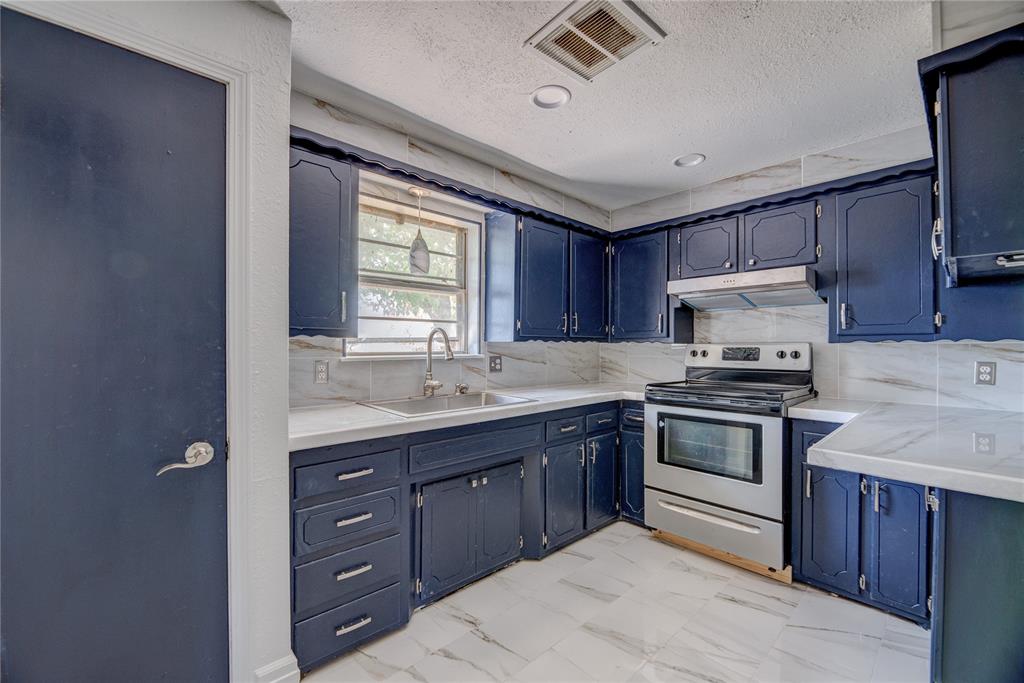 126 Windsor Avenue Property Photo 16