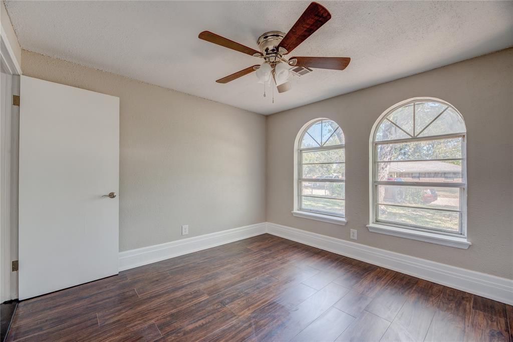 126 Windsor Avenue Property Photo 36
