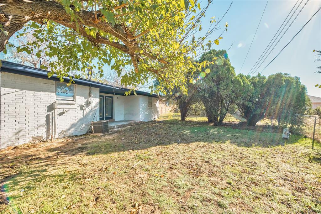 126 Windsor Avenue Property Photo 38