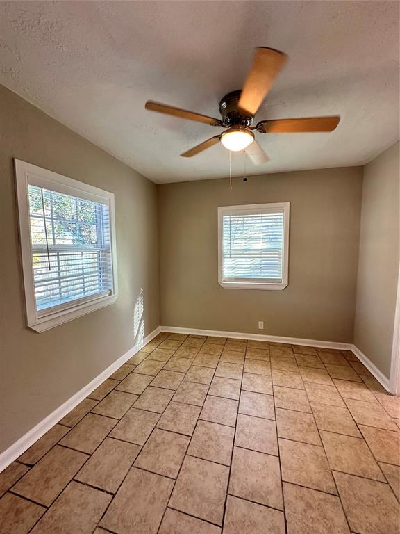 1212 Sw 22nd Street Property Photo 6