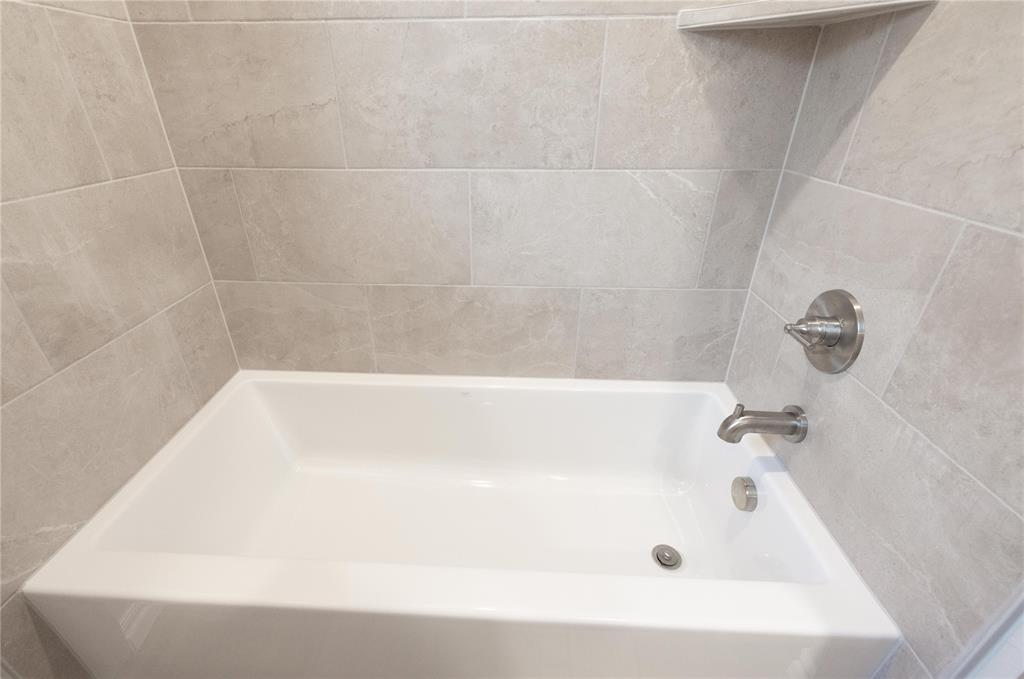 5701 Bixby Creek Drive Property Photo 20