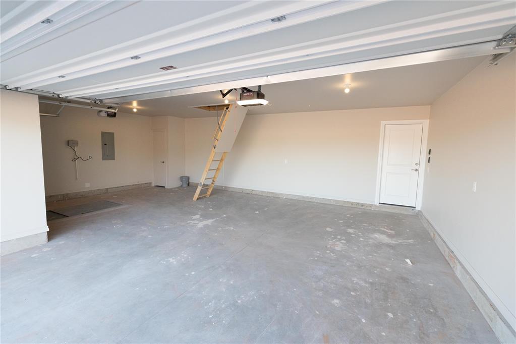 5701 Bixby Creek Drive Property Photo 22