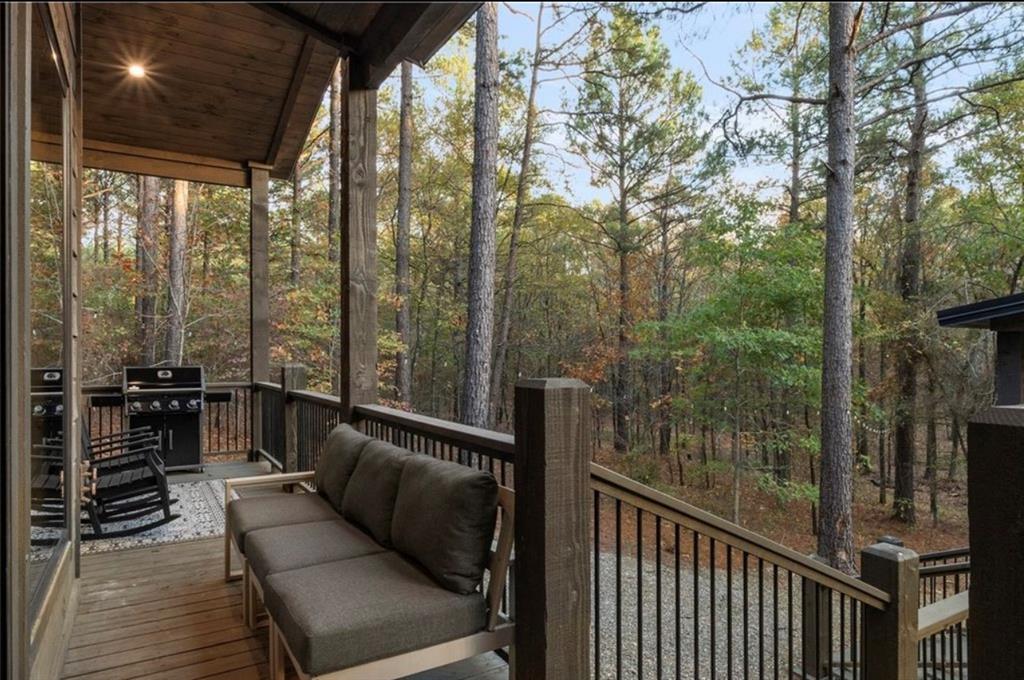 134 Bombardier Lane Property Photo 28