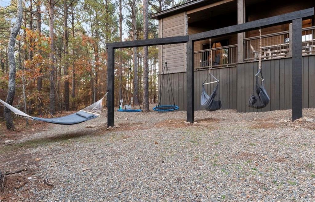 134 Bombardier Lane Property Photo 34
