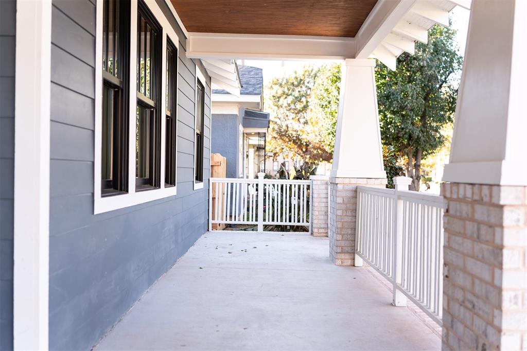 108 Nw 25th Street Property Photo 4