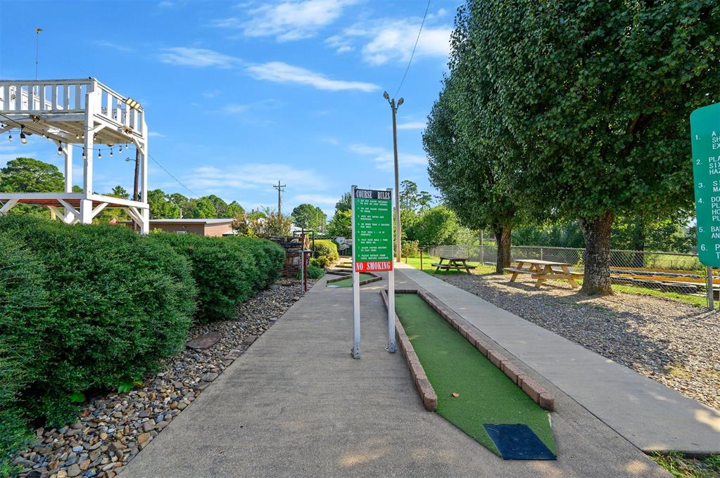 6659 N Us 259 Highway Property Photo 17