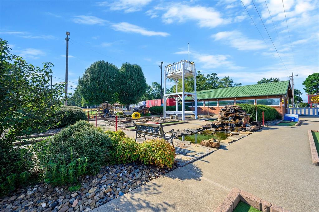 6659 N Us 259 Highway Property Photo 23