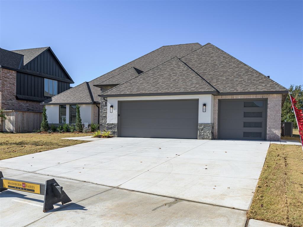3921 Sorano Drive Property Photo 2