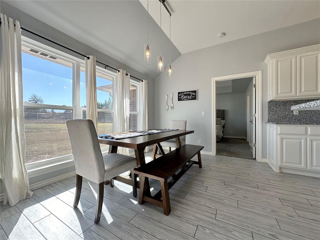 16216 Patterson Road Property Photo 9