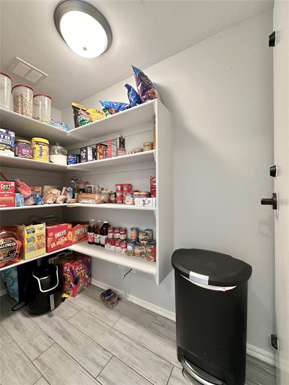 16216 Patterson Road Property Photo 12