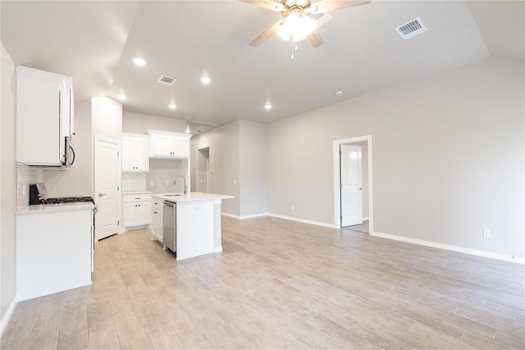 4241 Ritter Road Property Photo 9